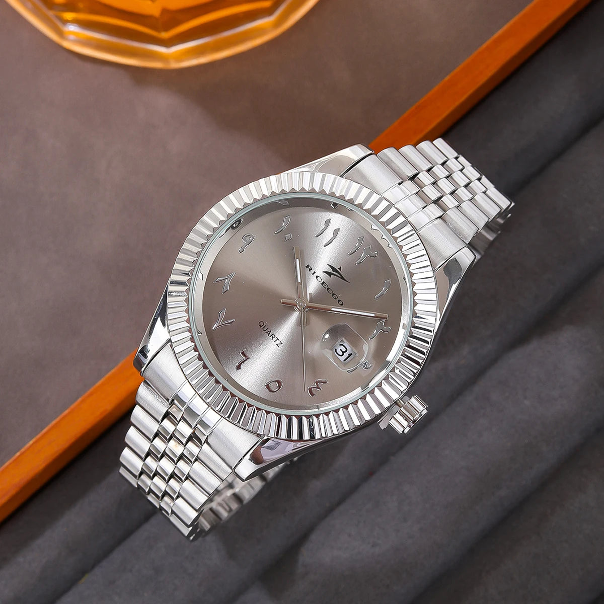 RICECGO Luxury Quartz Watch